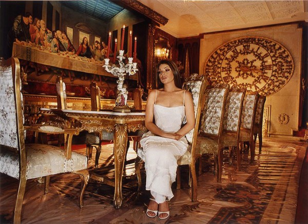 «Золотая молодежь» в своих роскошных домах