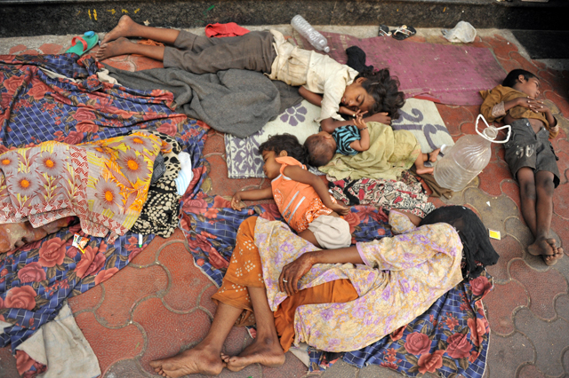 Один день в бомбейских трущобах