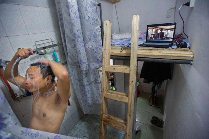 Китайская квартира – душ, туалет и спальня в одной комнате