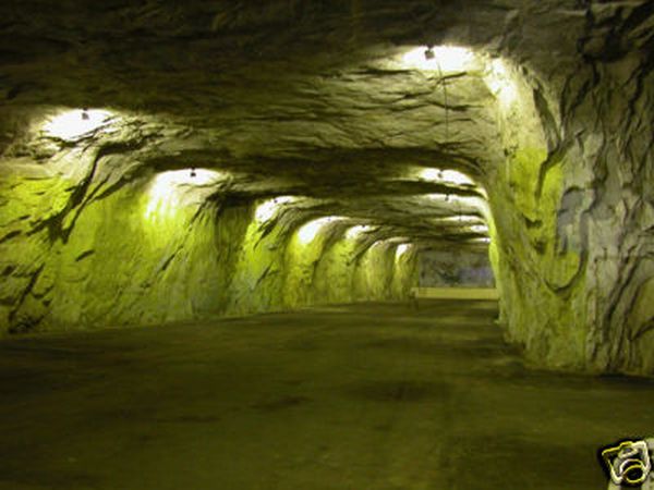 Дом в скале всего за 300тыс. евро