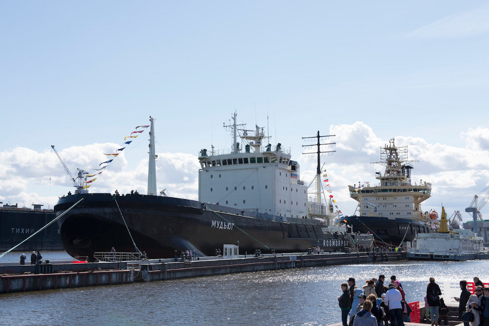 Фестиваль ледоколов в Санкт-Петербурге