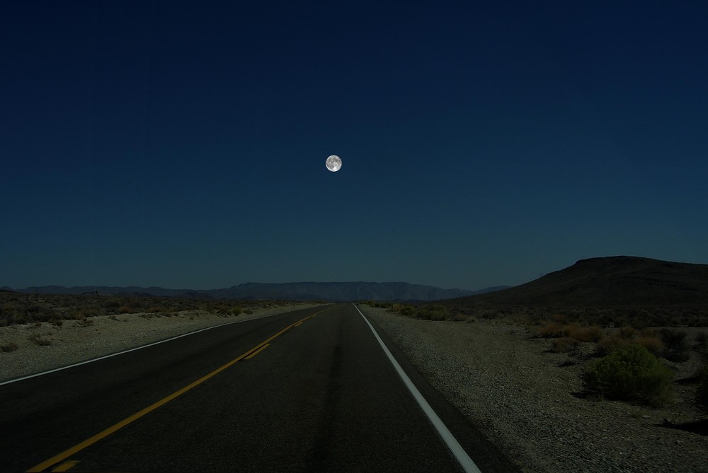 Планеты Вместо Луны