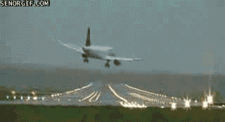 most_frightening_and_dangerous_aircraft_takeoffs_and_landings_5.gif