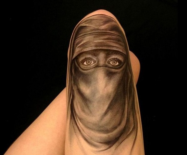 Рисунки на ногах