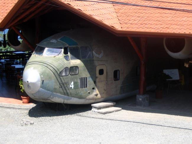 Ресторан-самолет