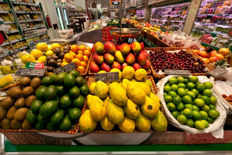 Типичный магазин в Лиссабоне